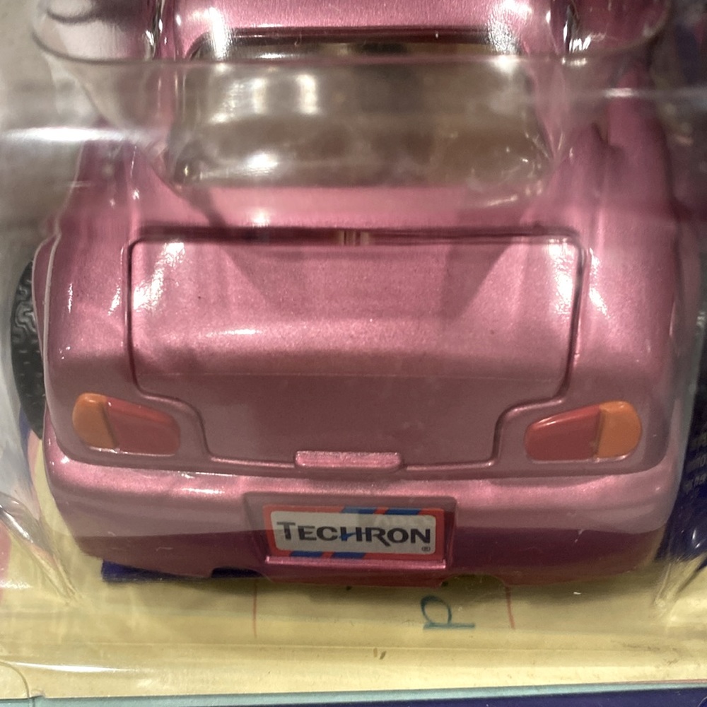 Vintage Breast Cancer Awareness Special Edition Chevron Car NWOT - Picture 8 of 16